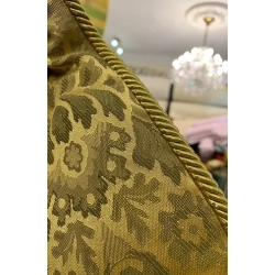 Sznurek ozdobny z wypustką