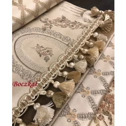 Pasmanteria stylowa -chwosty wiszące na taśmie ecru i jasny beż