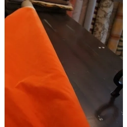 Tkanina flok rudości