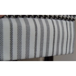 Tkanina obiciowa pasy